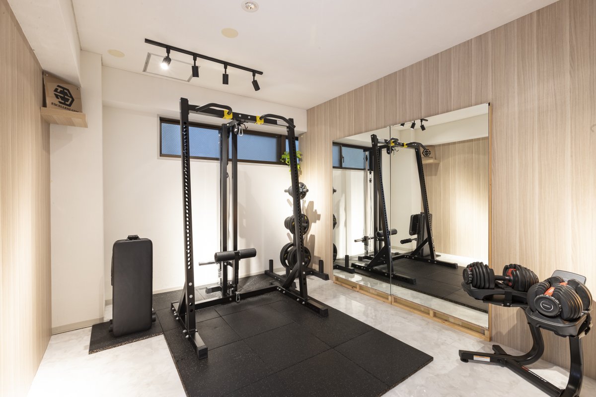 シニア向けの方でも安心して利用できる、完全個室のパーソナルトレーニングジム内観