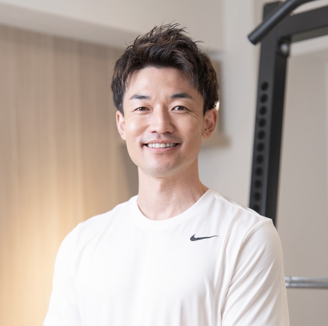 シニア世代の体力や不安に寄り添う、専属パーソナルトレーナーの写真